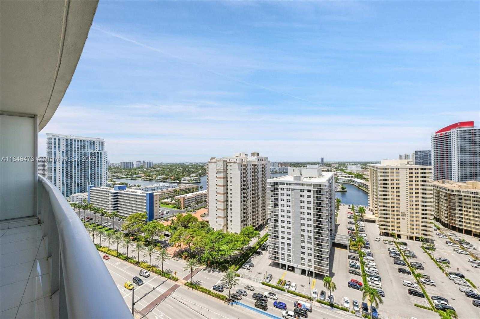 Small Image of 1850 SOUTH OCEAN DR #1907, Hallandale Beach Number 25