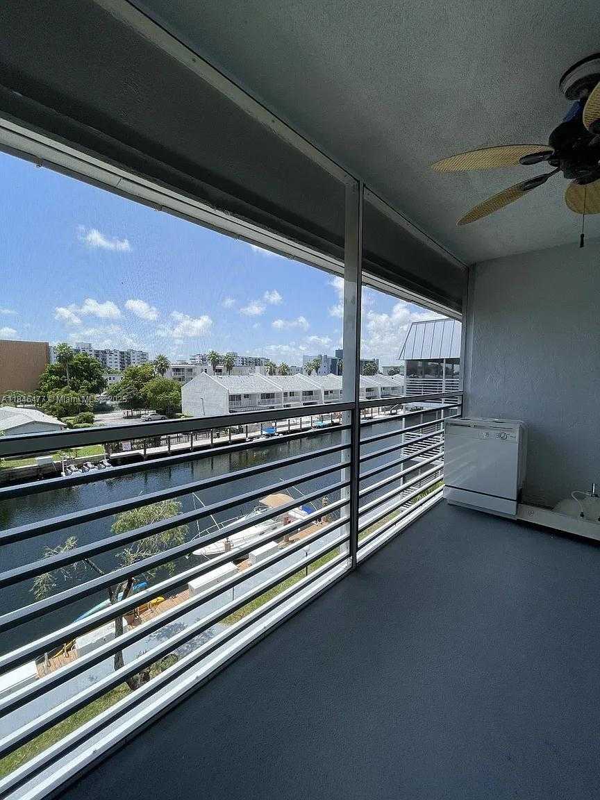 Small Image of 3750 NORTH EAST 169TH ST #408, North Miami Beach Number 9