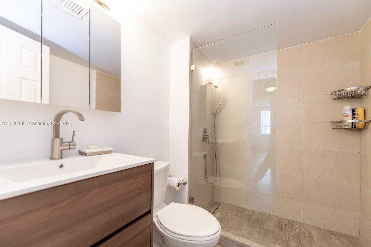 Small Image of 1500 BAY RD #1134S, Miami Beach Number 19