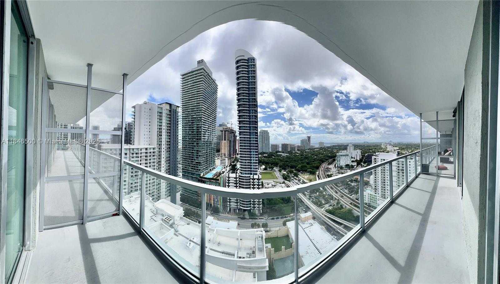 Small Image of 79 SOUTH WEST 12TH ST #3005, Miami Number 14