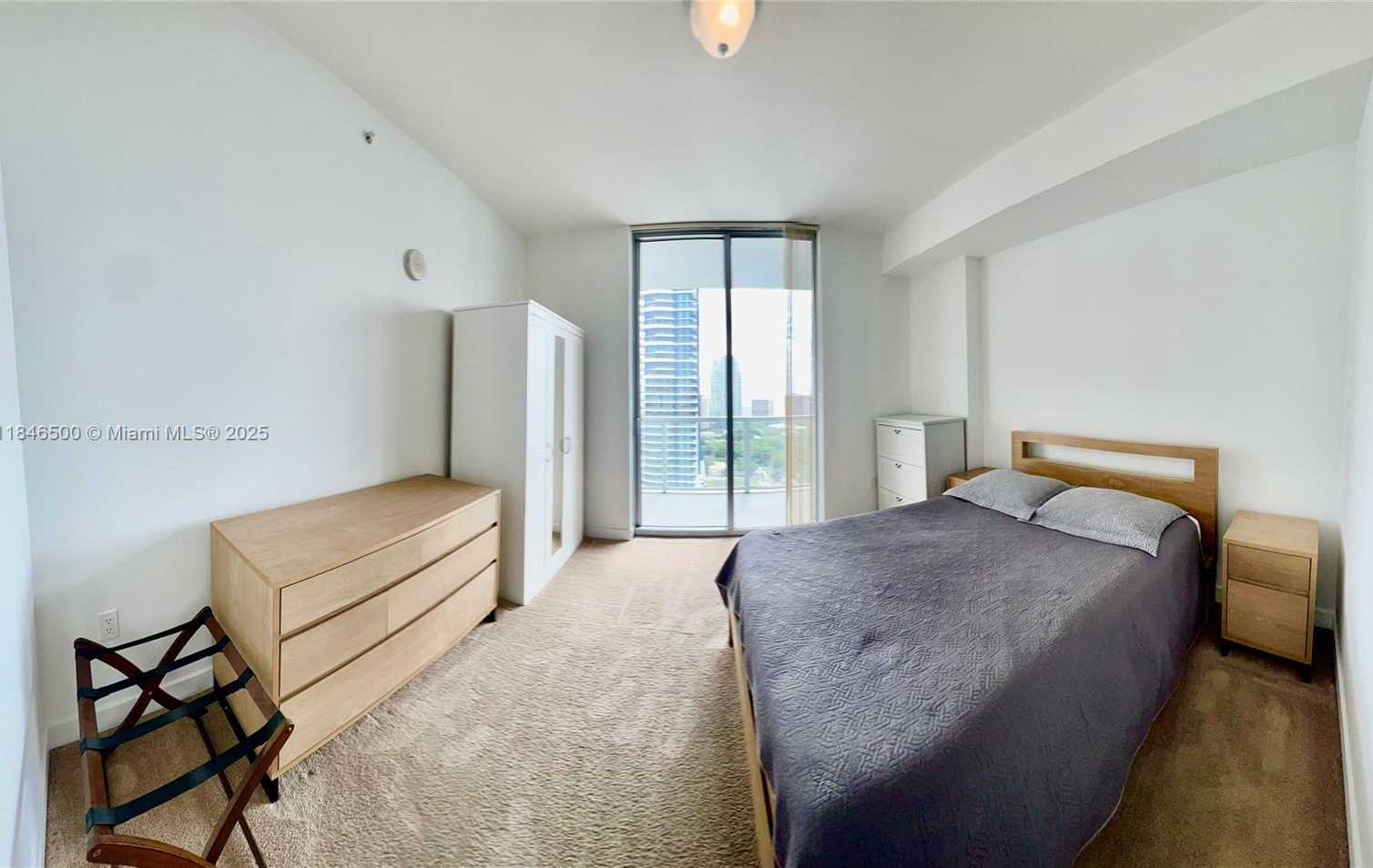 Small Image of 79 SOUTH WEST 12TH ST #3005, Miami Number 9