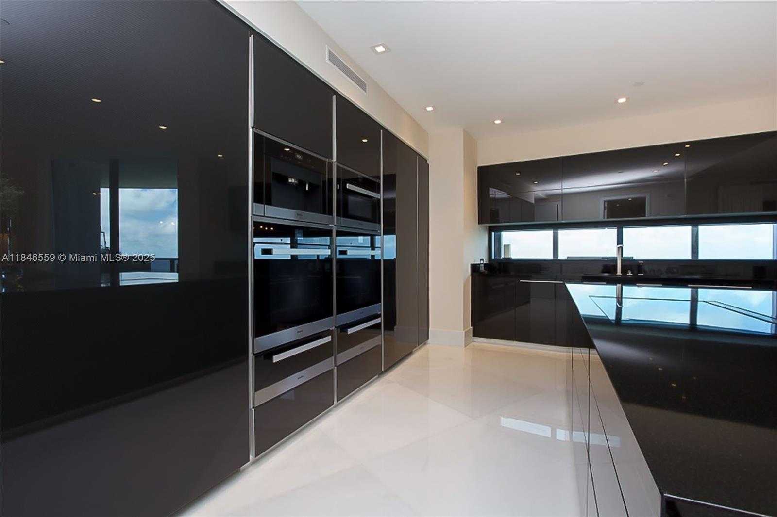 Small Image of 18555 COLLINS AVE #4605, Sunny Isles Beach Number 16