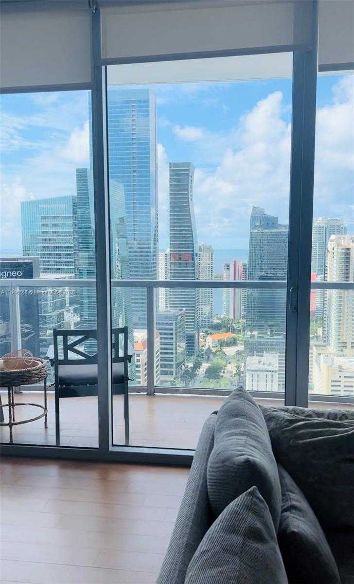 Small Image of 1060 BRICKELL AVE #3709, Miami Number 11