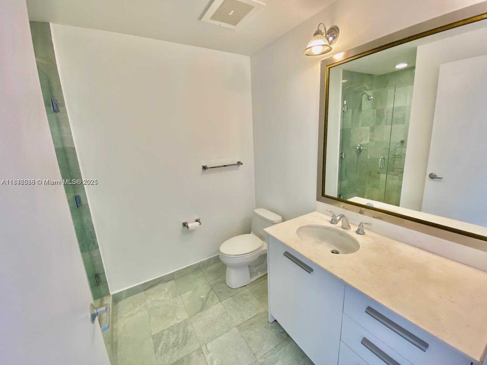 Small Image of 1060 BRICKELL AVE #3709, Miami Number 14