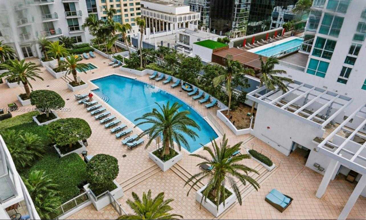 Small Image of 1060 BRICKELL AVE #3709, Miami Number 15