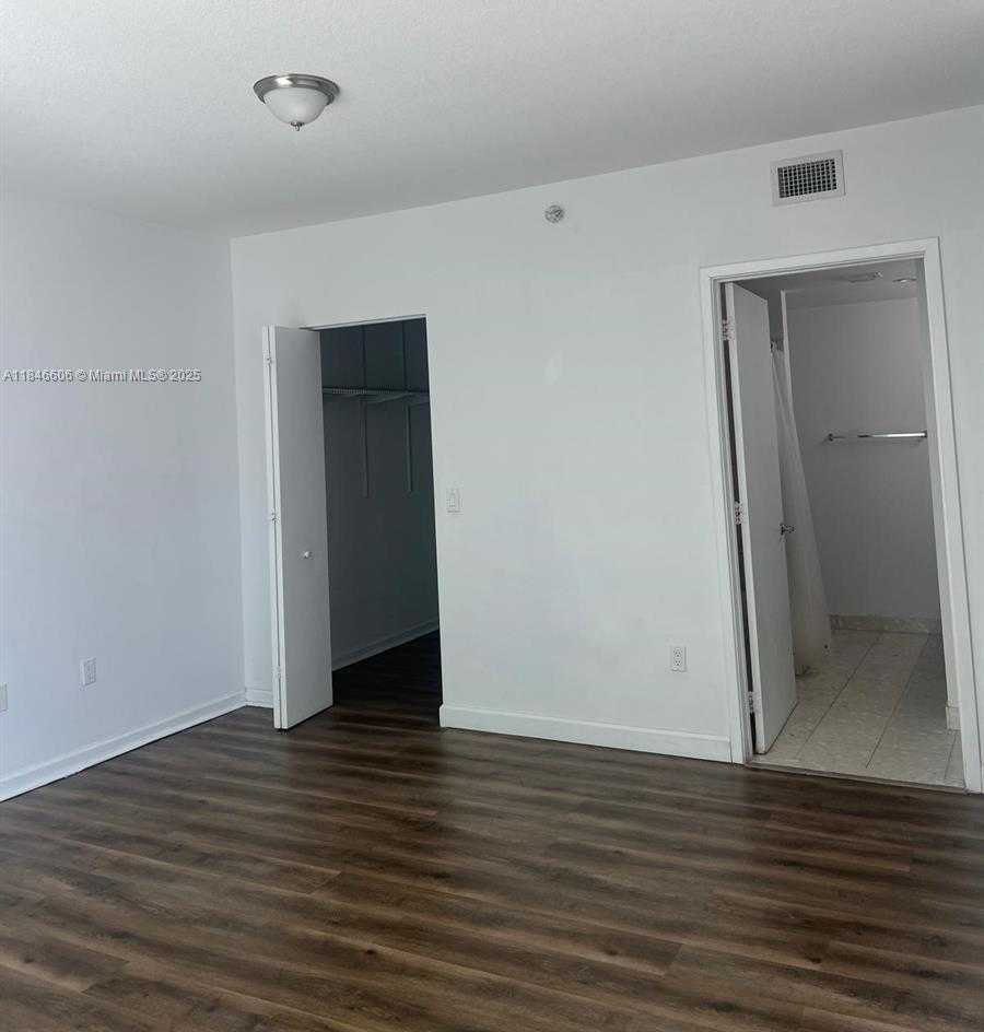 Small Image of 185 SOUTH WEST 7TH ST #1412, Miami Number 10