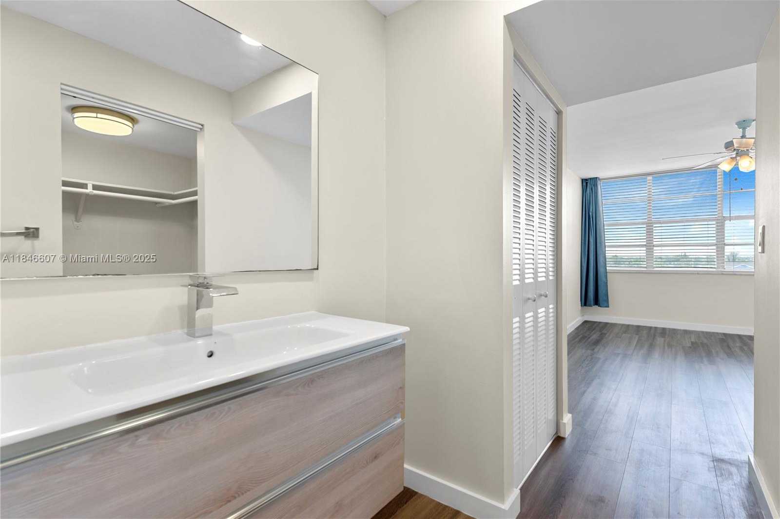 Small Image of 16710 NORTH EAST 9TH AVE #608, North Miami Beach Number 14