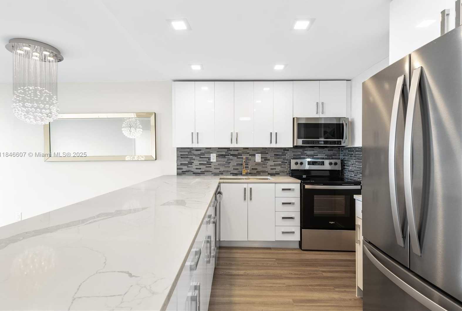 Small Image of 16710 NORTH EAST 9TH AVE #608, North Miami Beach Number 3