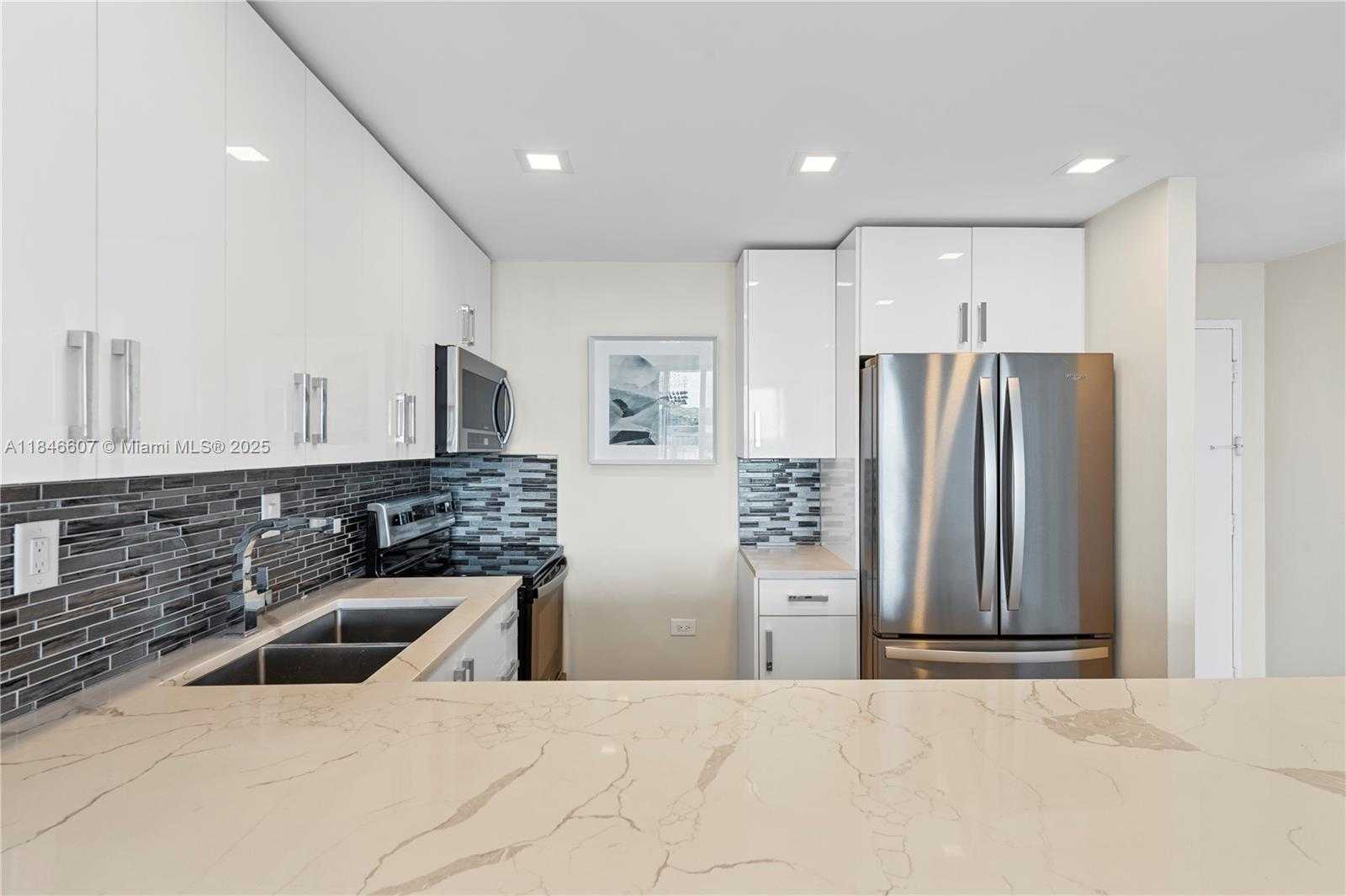 Small Image of 16710 NORTH EAST 9TH AVE #608, North Miami Beach Number 5
