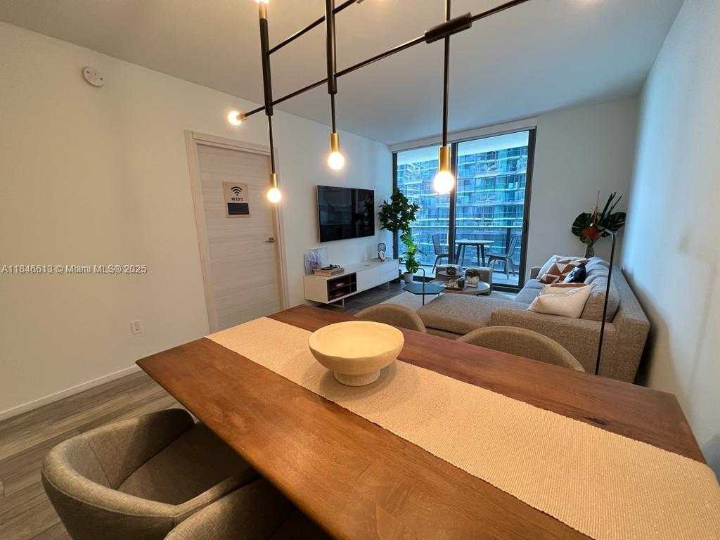 Small Image of 801 SOUTH MIAMI AVE #2806, Miami Number 8