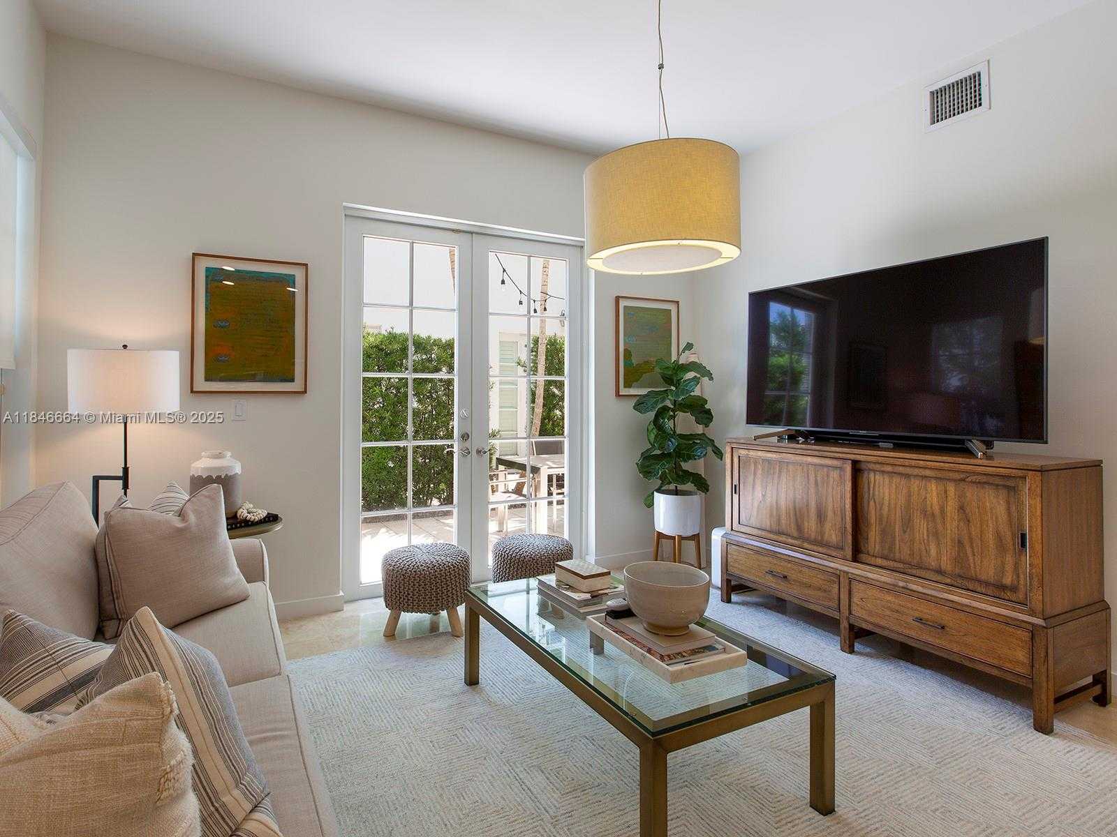 Small Image of 7713 SOUTH WEST 54TH CT, Miami Number 12