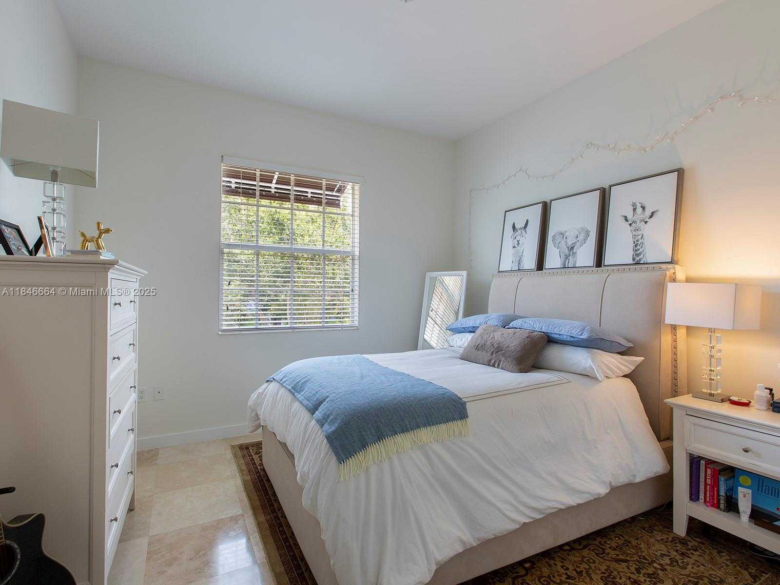 Small Image of 7713 SOUTH WEST 54TH CT, Miami Number 15