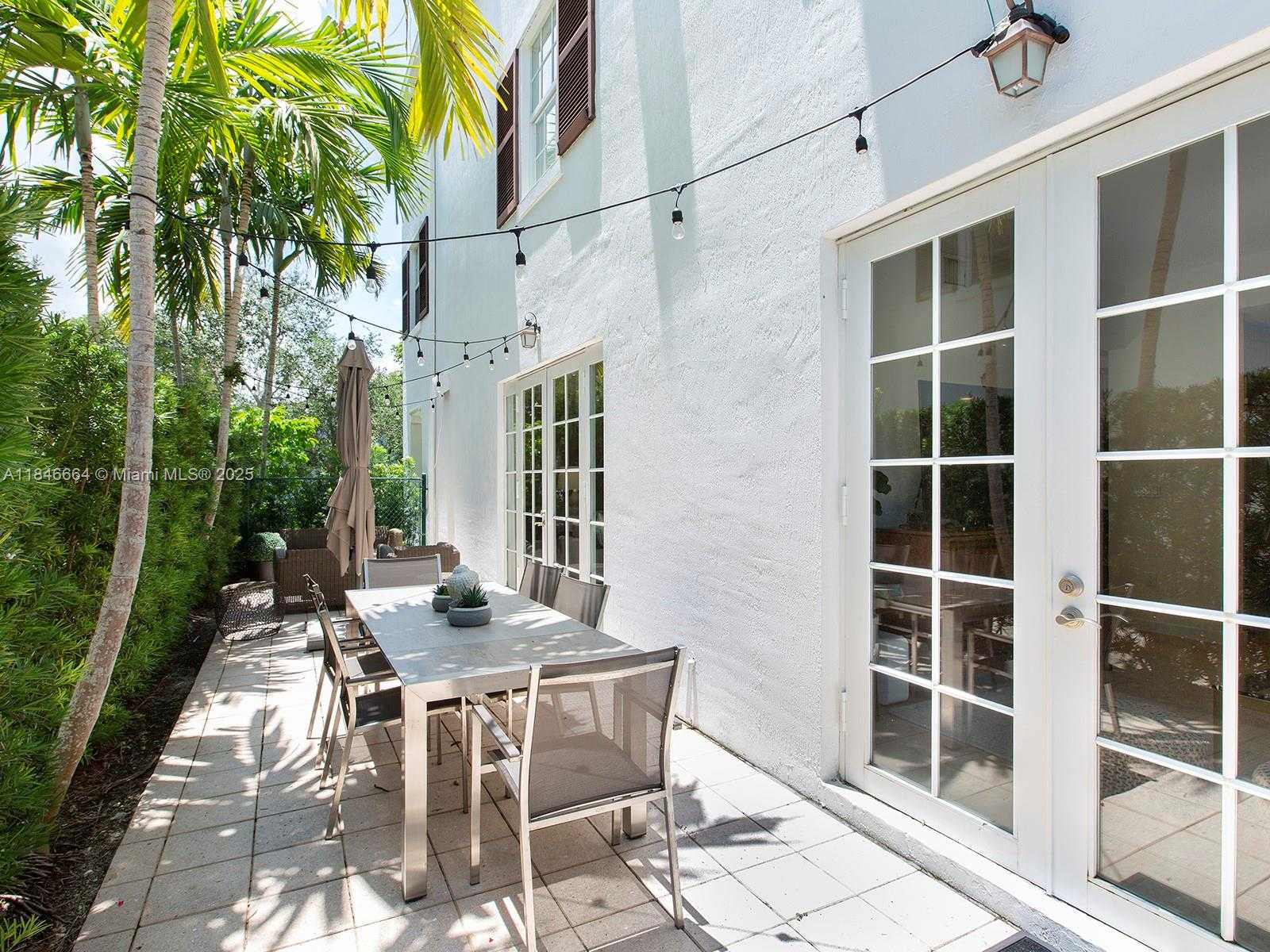 Small Image of 7713 SOUTH WEST 54TH CT, Miami Number 5