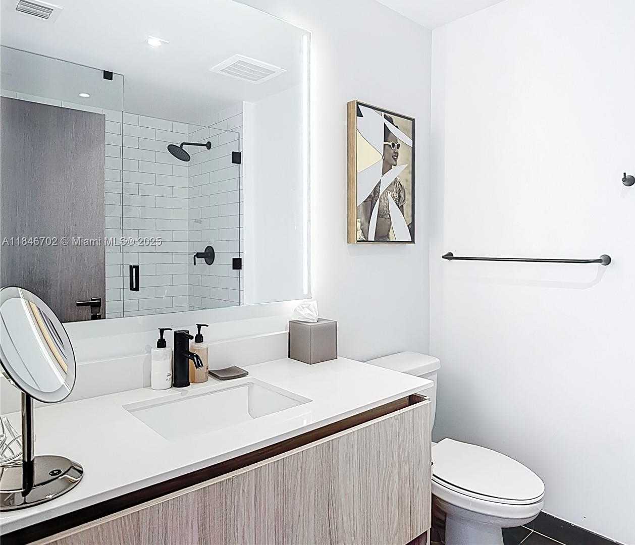Small Image of 398 NORTH EAST 5TH ST #4401, Miami Number 27