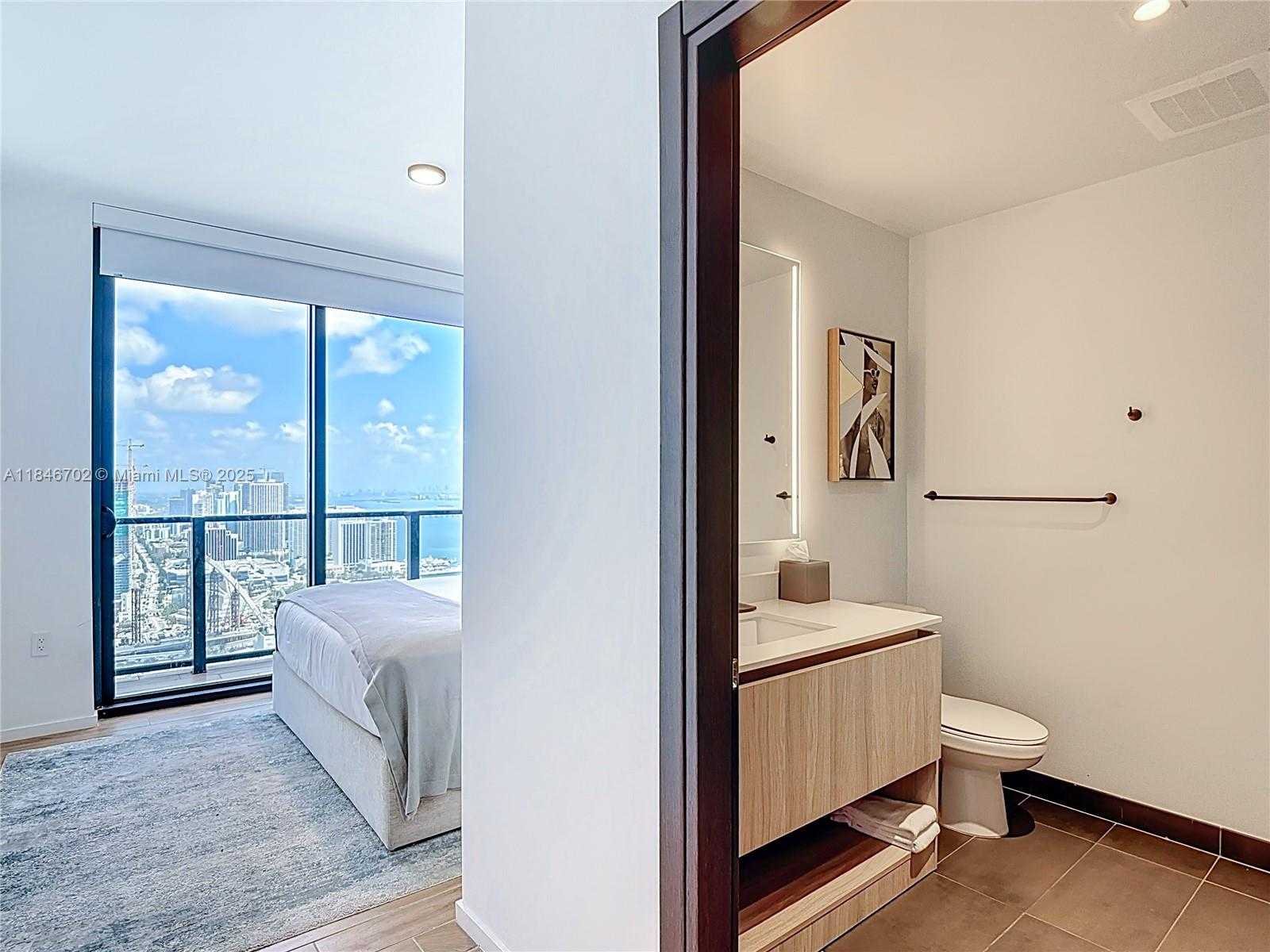 Small Image of 398 NORTH EAST 5TH ST #4401, Miami Number 28