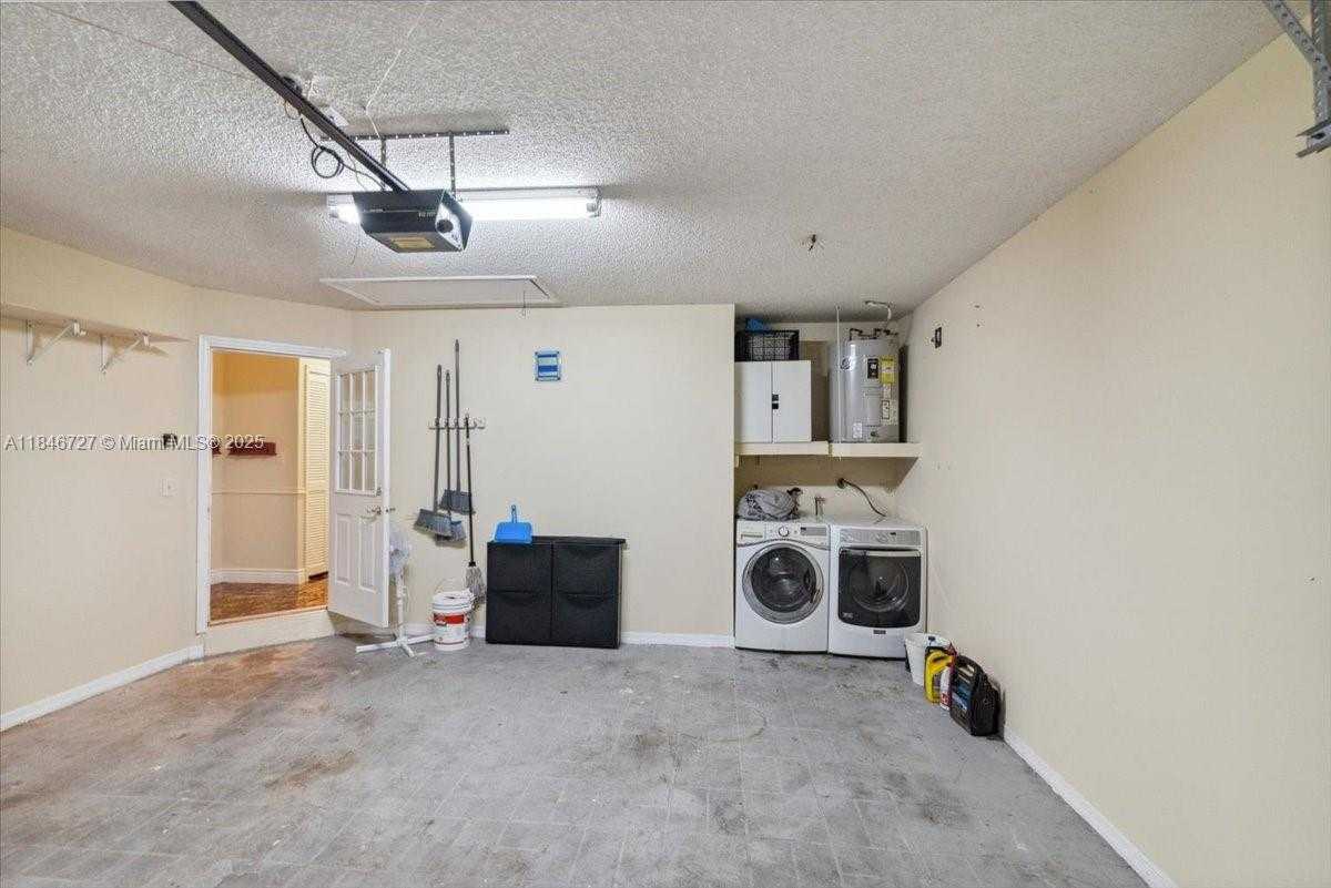Small Image of 17610 SOUTH WEST 4TH CT, Pembroke Pines Number 22