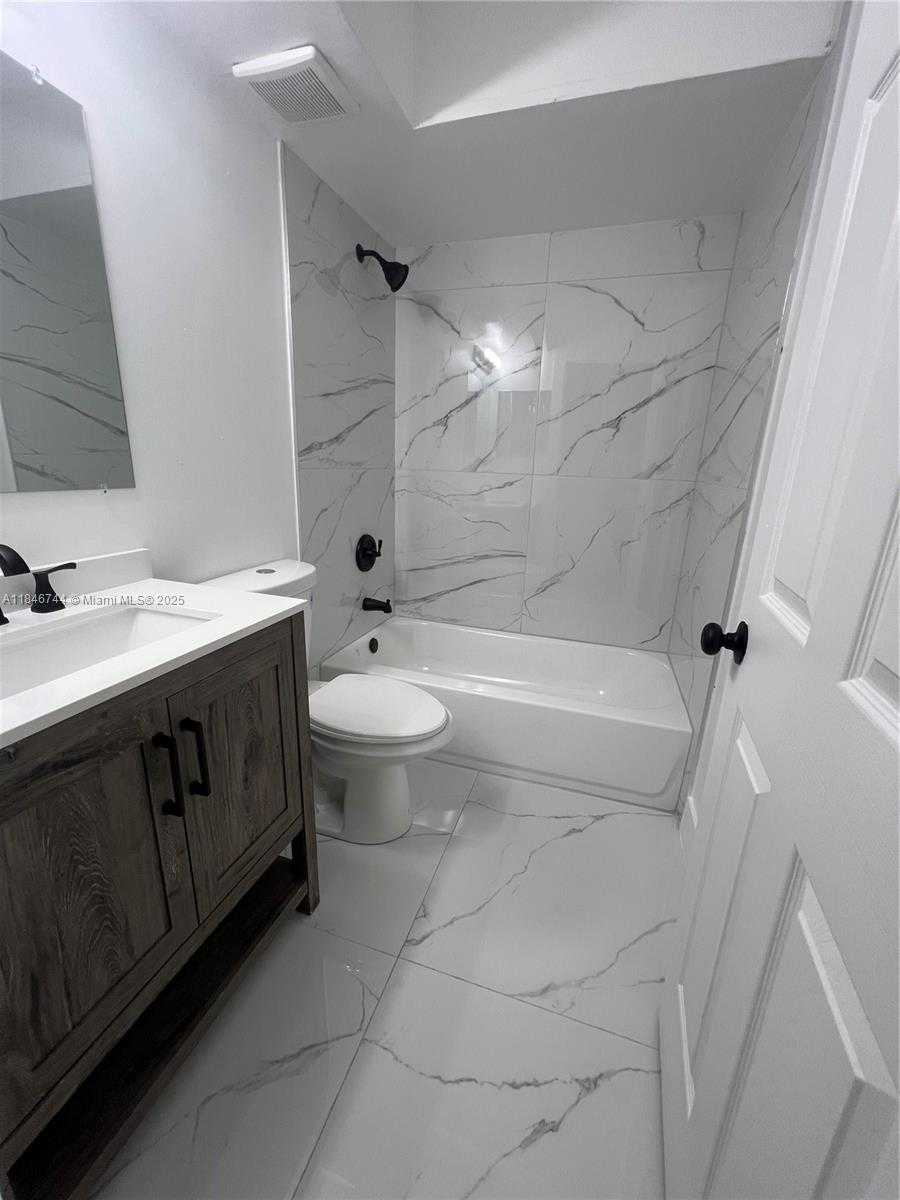 Small Image of 590 NORTH WEST 65TH ST #3, Miami Number 4