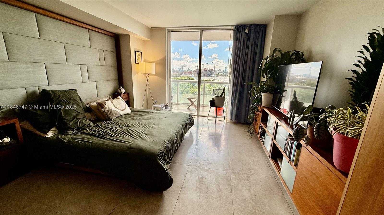 Small Image of 50 BISCAYNE BLVD #907, Miami Number 4
