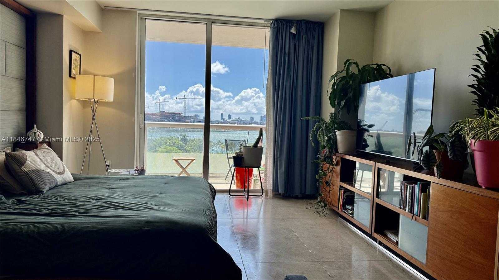 Small Image of 50 BISCAYNE BLVD #907, Miami Number 7