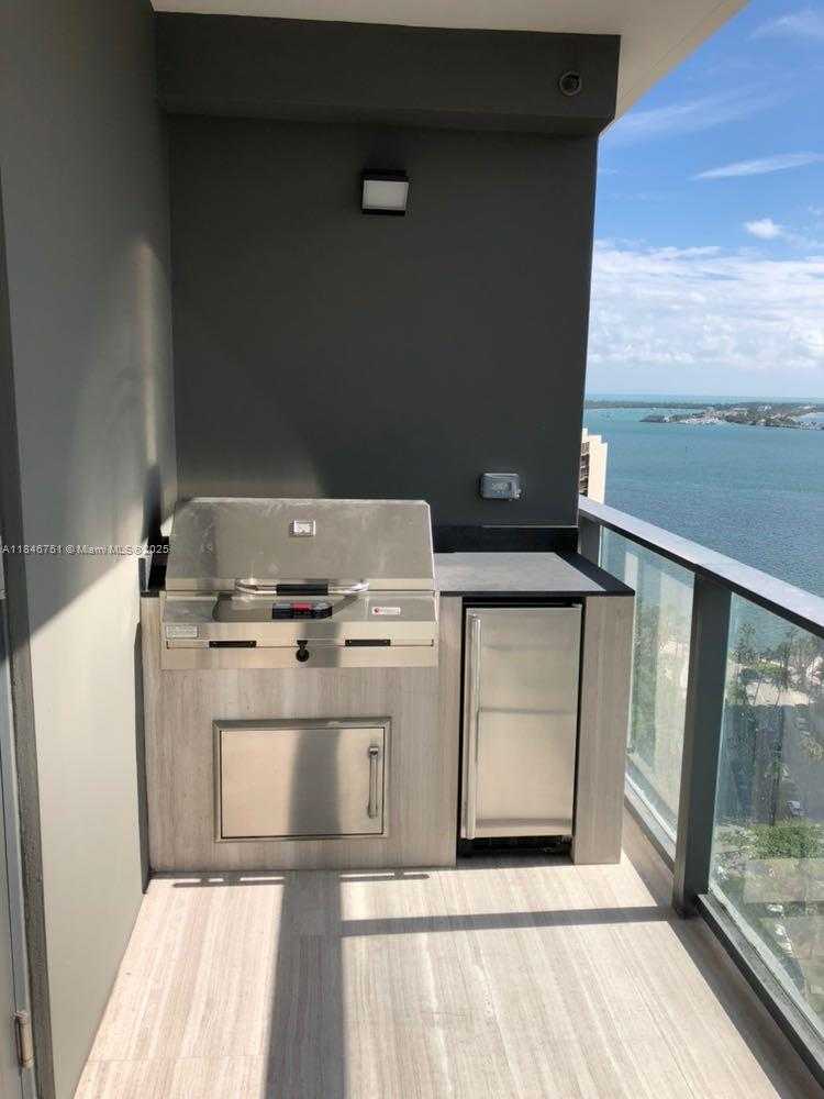 Small Image of 1451 BRICKELL AVE #2104, Miami Number 23