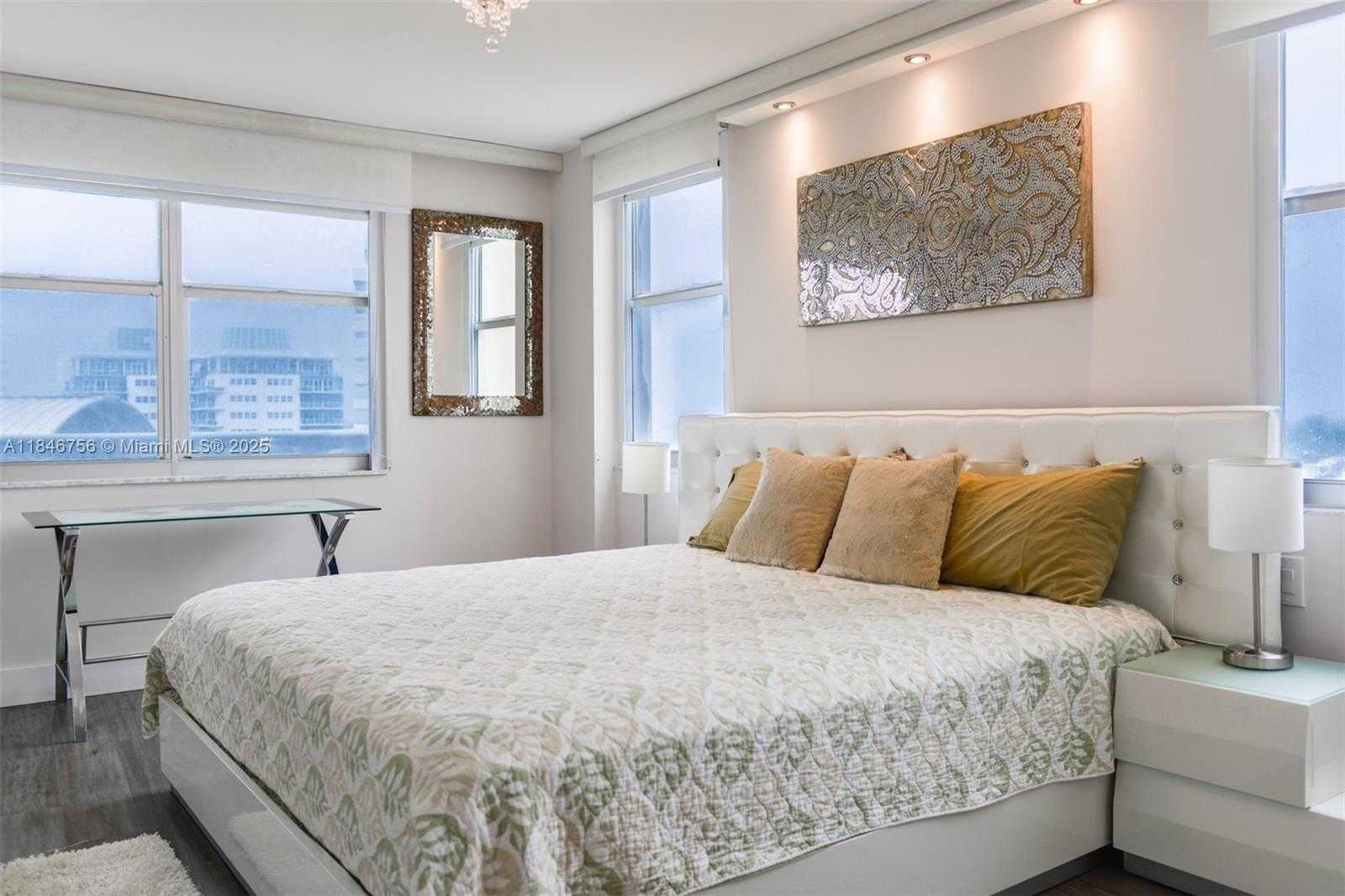 Small Image of 6039 COLLINS AVE #937, Miami Beach Number 11