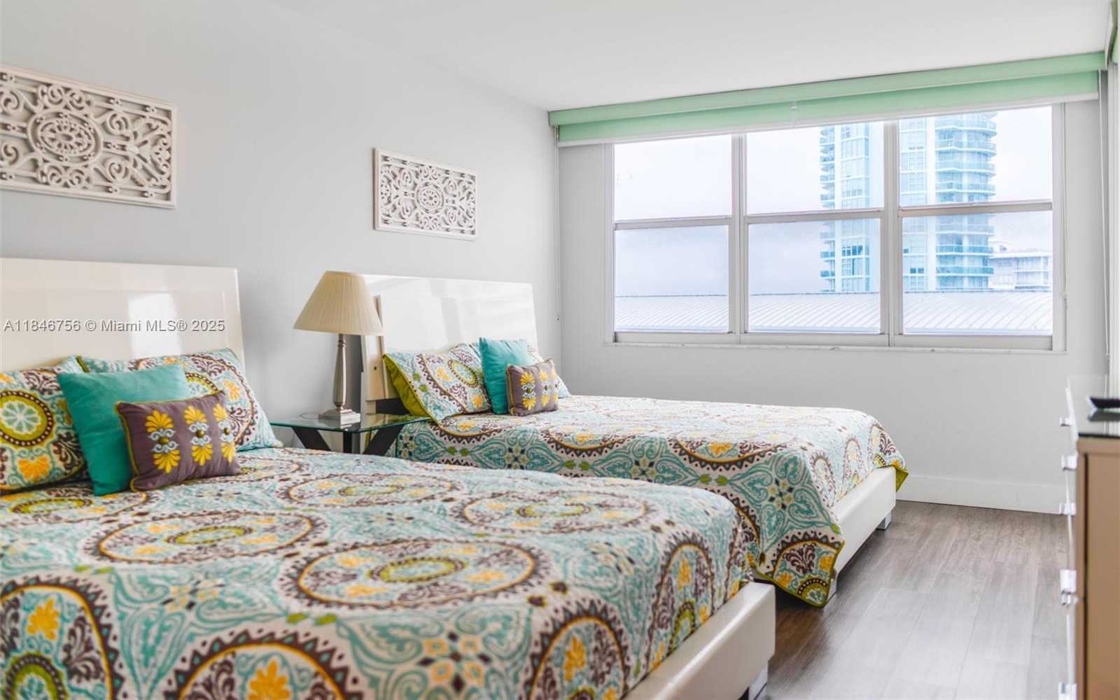 Small Image of 6039 COLLINS AVE #937, Miami Beach Number 17
