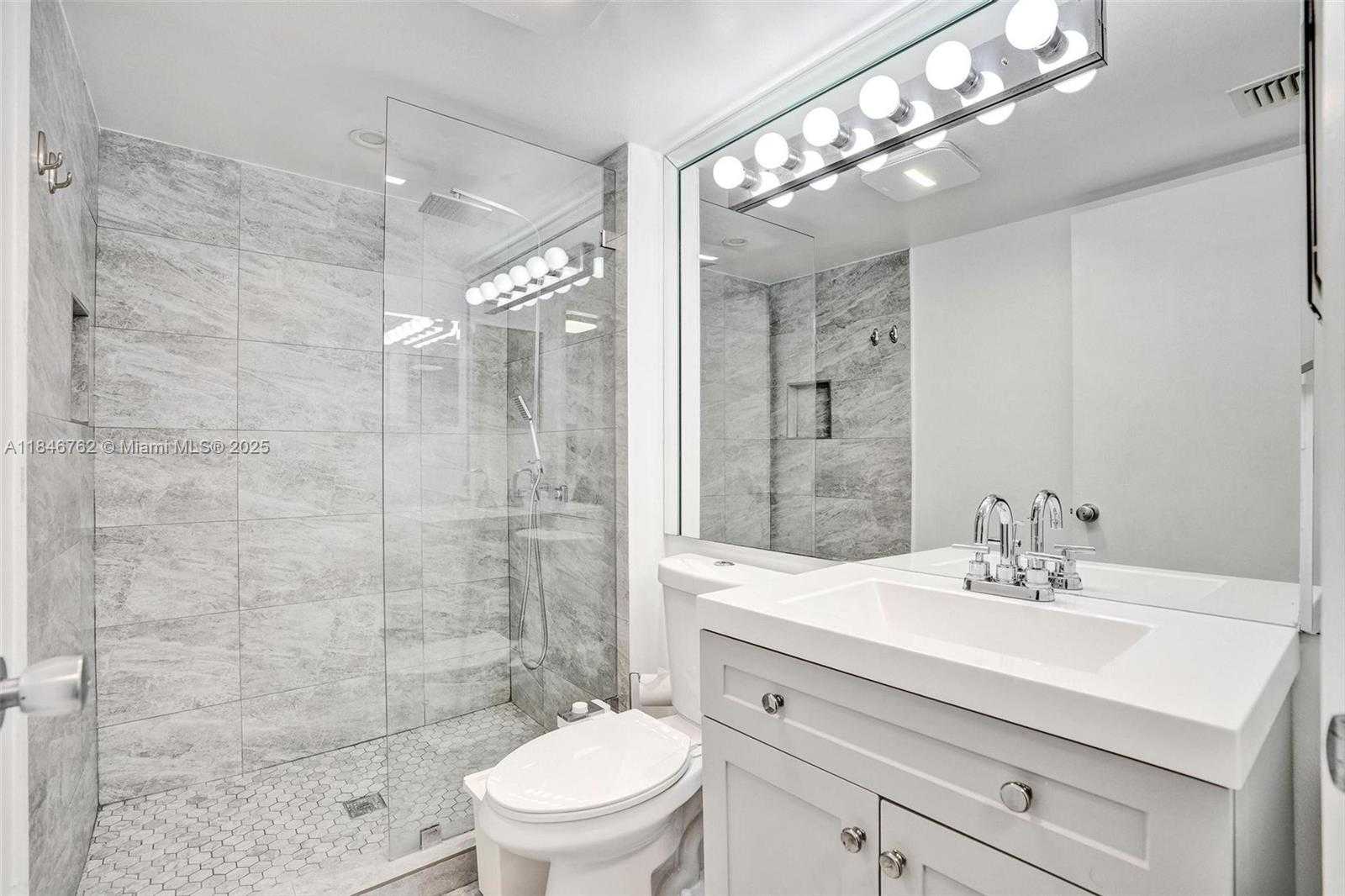 Small Image of 20355 NORTH EAST 34TH CT #425, Aventura Number 12