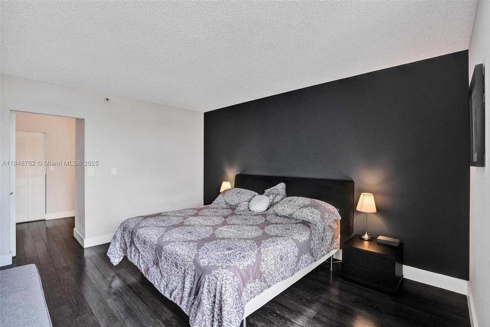 Small Image of 20355 NORTH EAST 34TH CT #425, Aventura Number 22