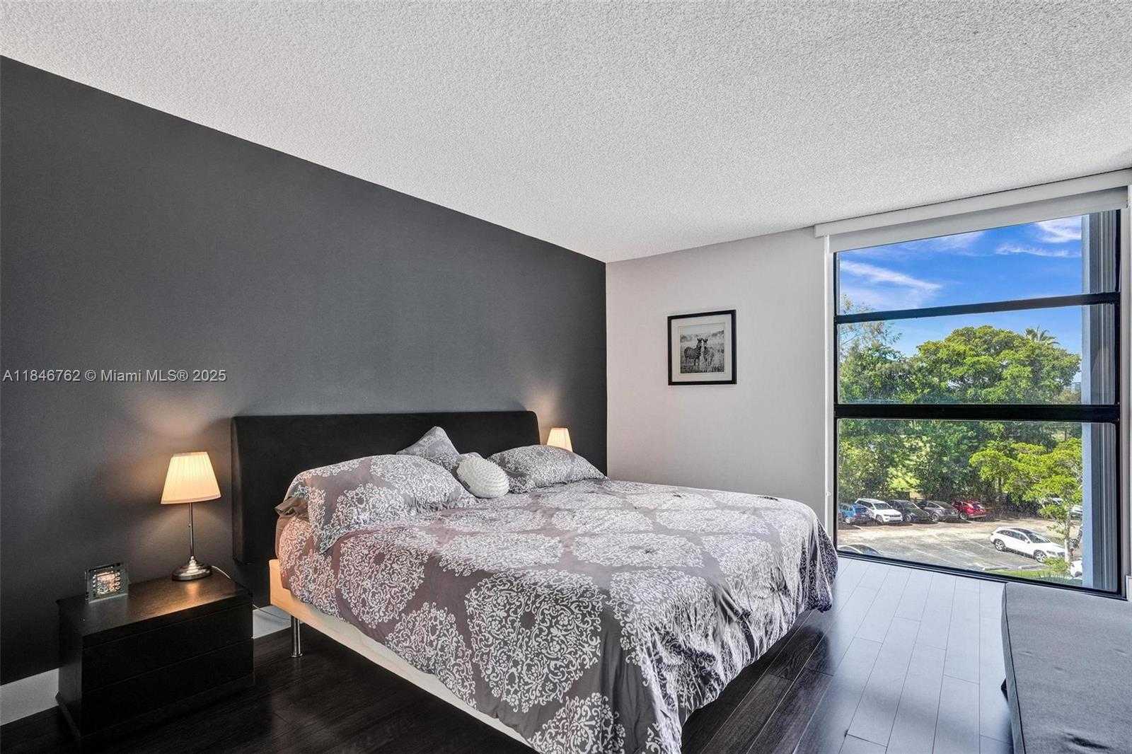 Small Image of 20355 NORTH EAST 34TH CT #425, Aventura Number 23