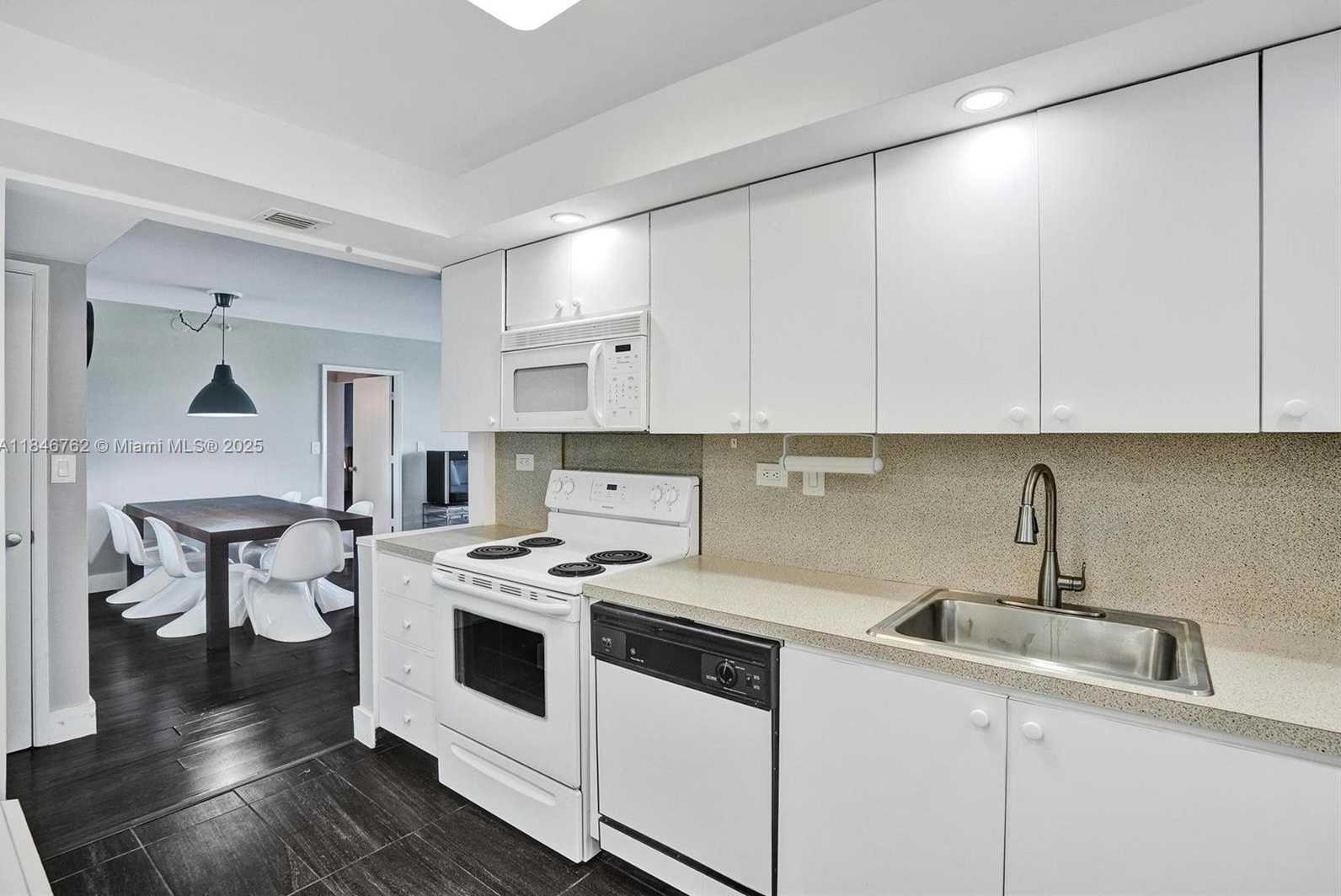 Small Image of 20355 NORTH EAST 34TH CT #425, Aventura Number 25