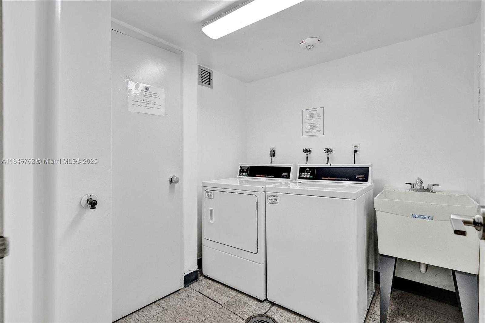 Small Image of 20355 NORTH EAST 34TH CT #425, Aventura Number 29