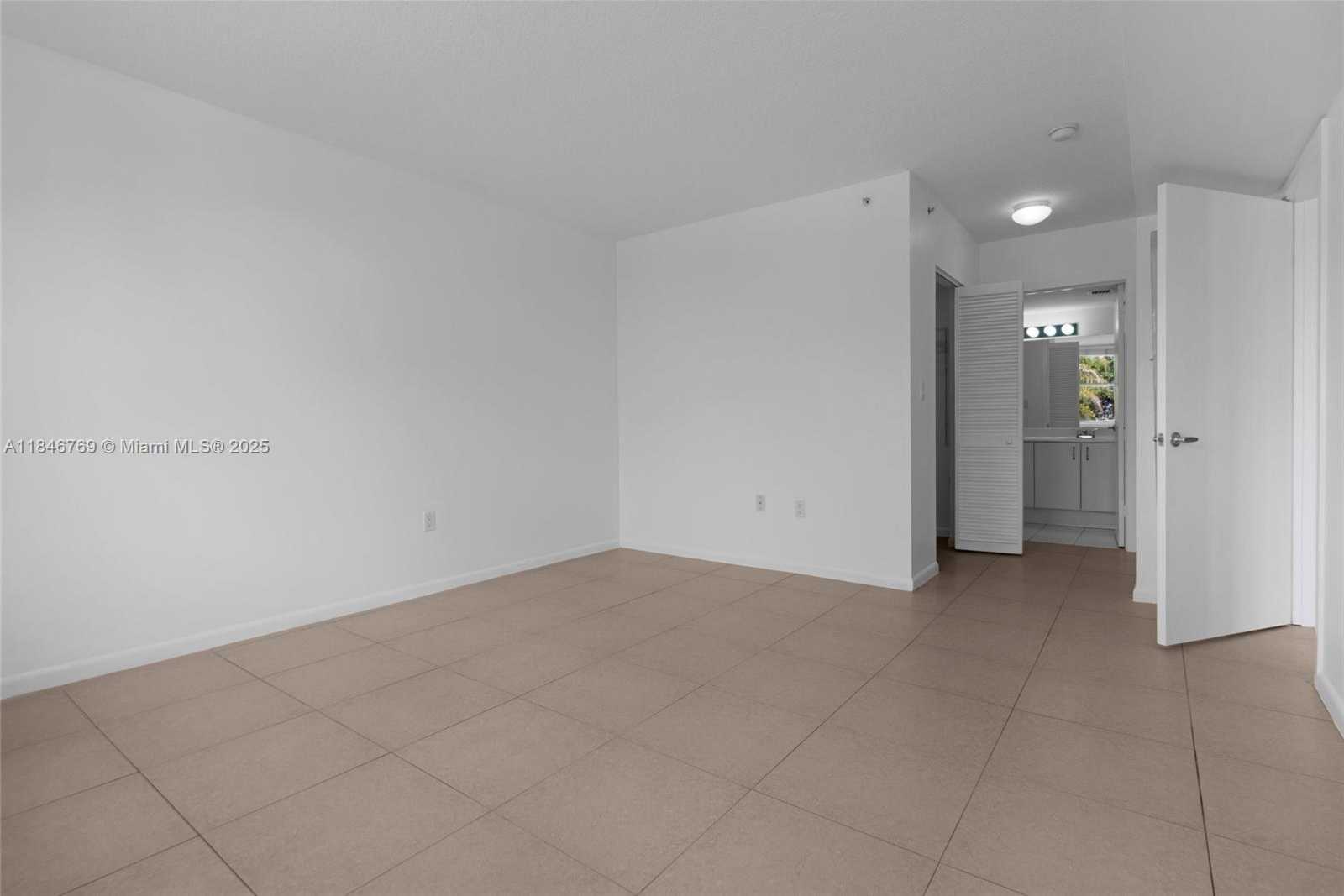 Small Image of 1555 NORTH TREASURE DR #205, North Bay Village Number 13