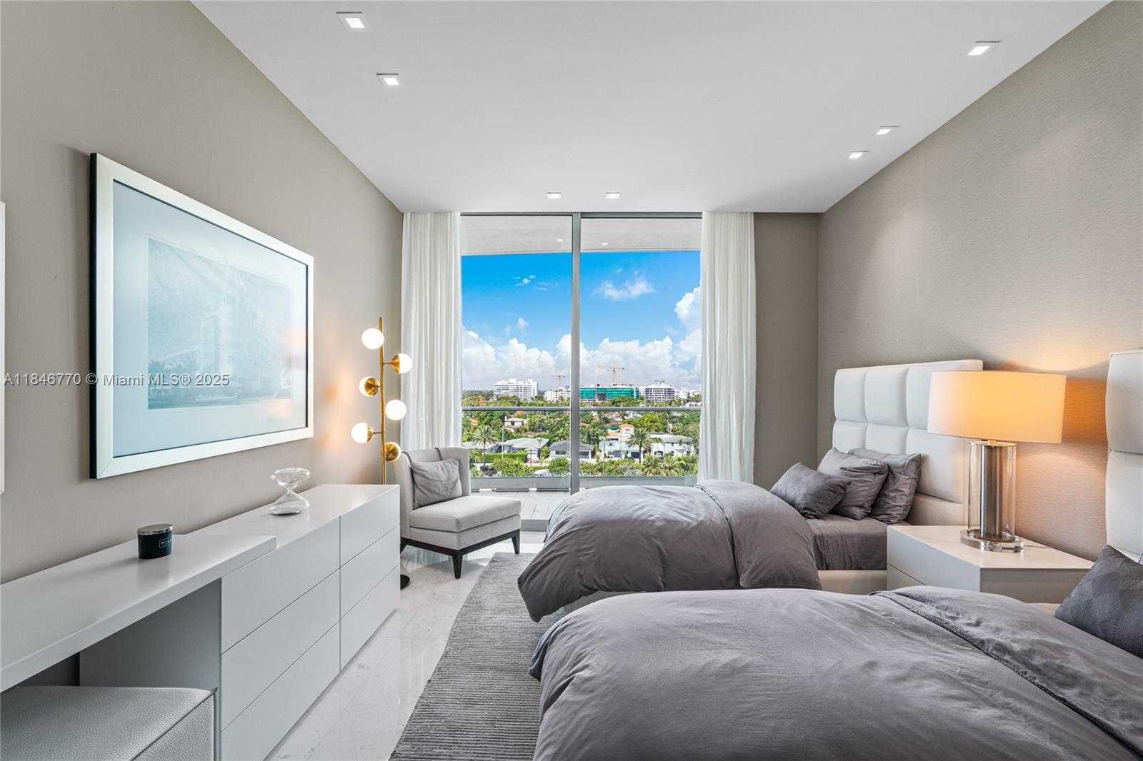 Small Image of 9349 COLLINS AVE #605, Surfside Number 18