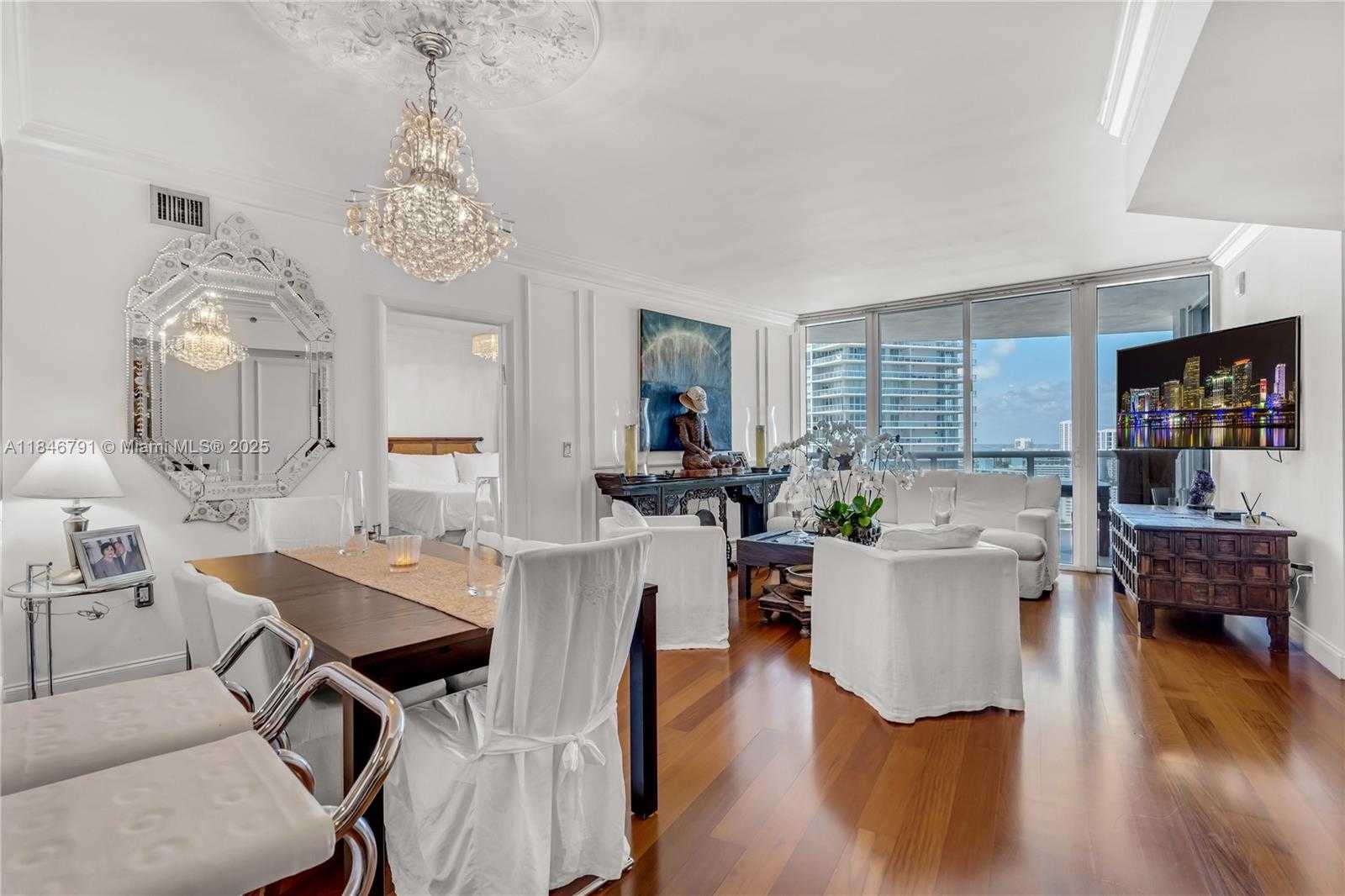 Small Image of 400 NORTH EAST ALTON RD #2409, Miami Beach Number 16