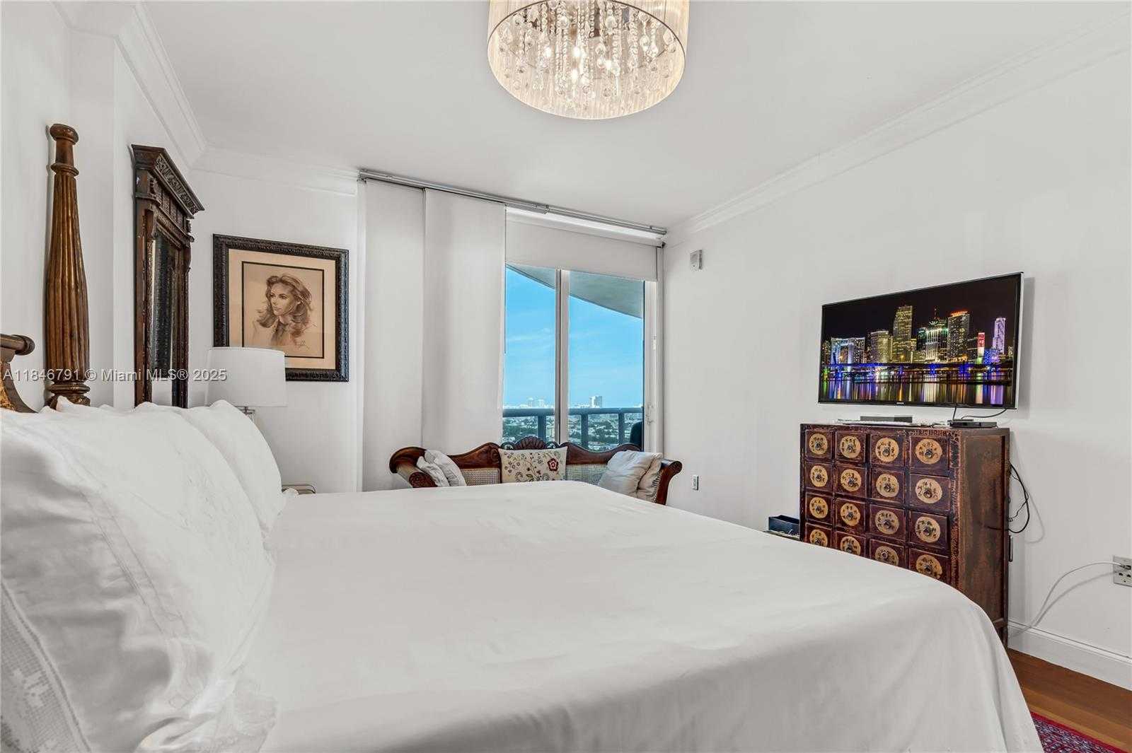 Small Image of 400 NORTH EAST ALTON RD #2409, Miami Beach Number 23