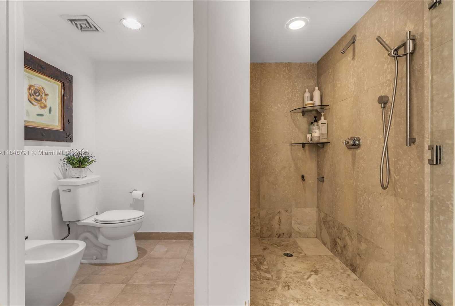 Small Image of 400 NORTH EAST ALTON RD #2409, Miami Beach Number 27
