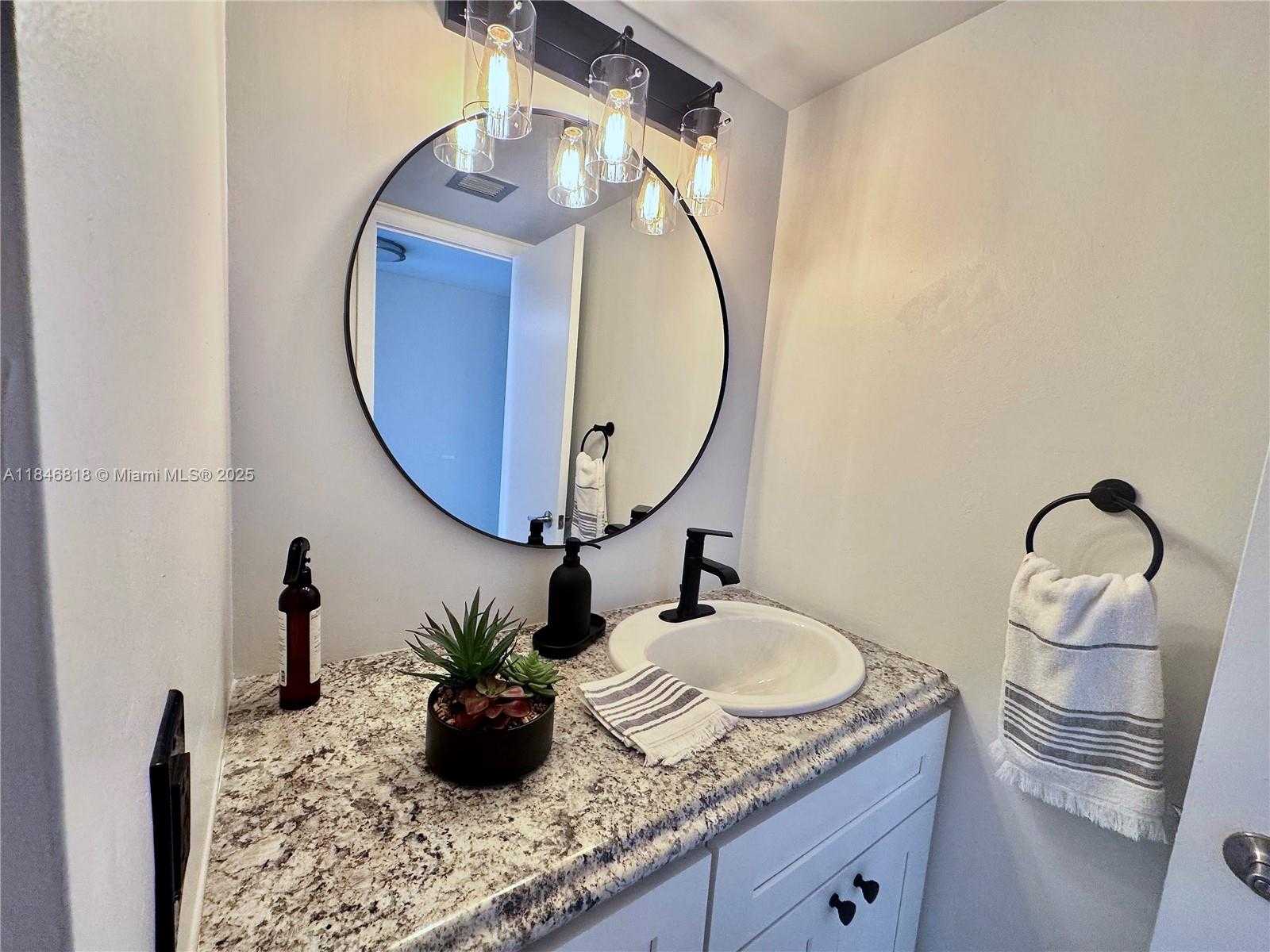 Small Image of 2851 NORTH EAST 183RD ST #1508E, Aventura Number 10