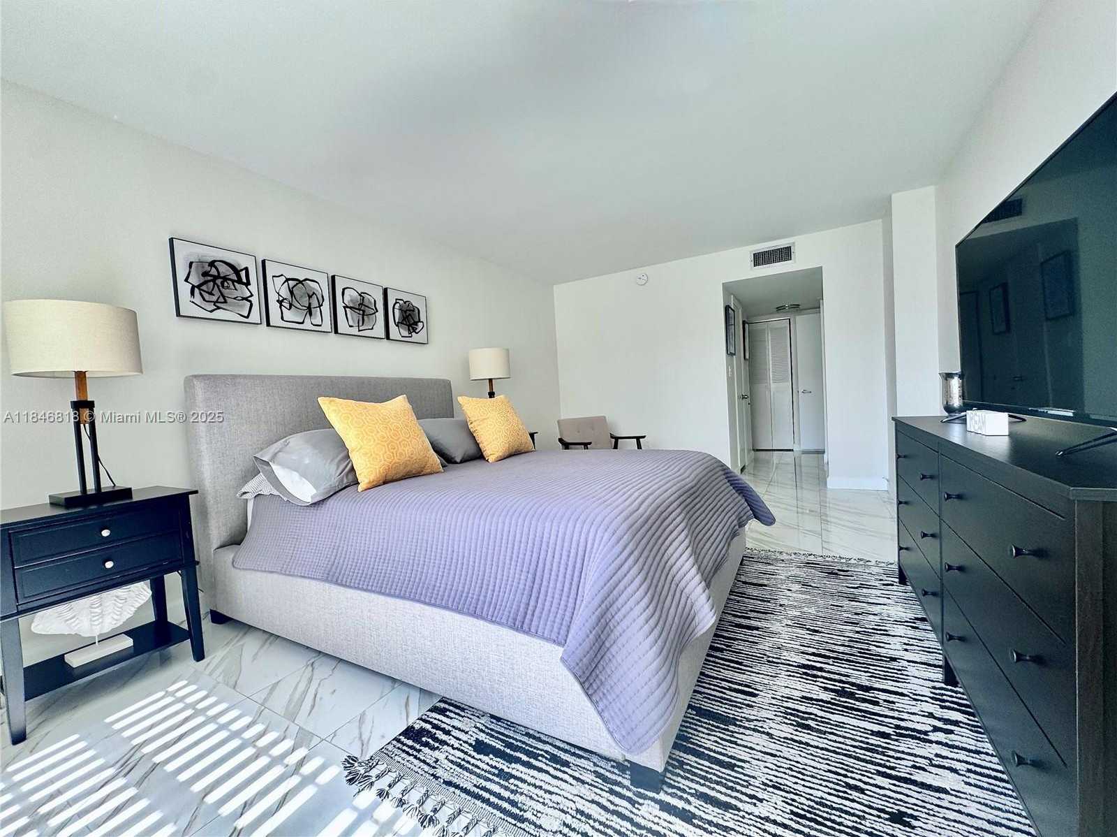 Small Image of 2851 NORTH EAST 183RD ST #1508E, Aventura Number 11
