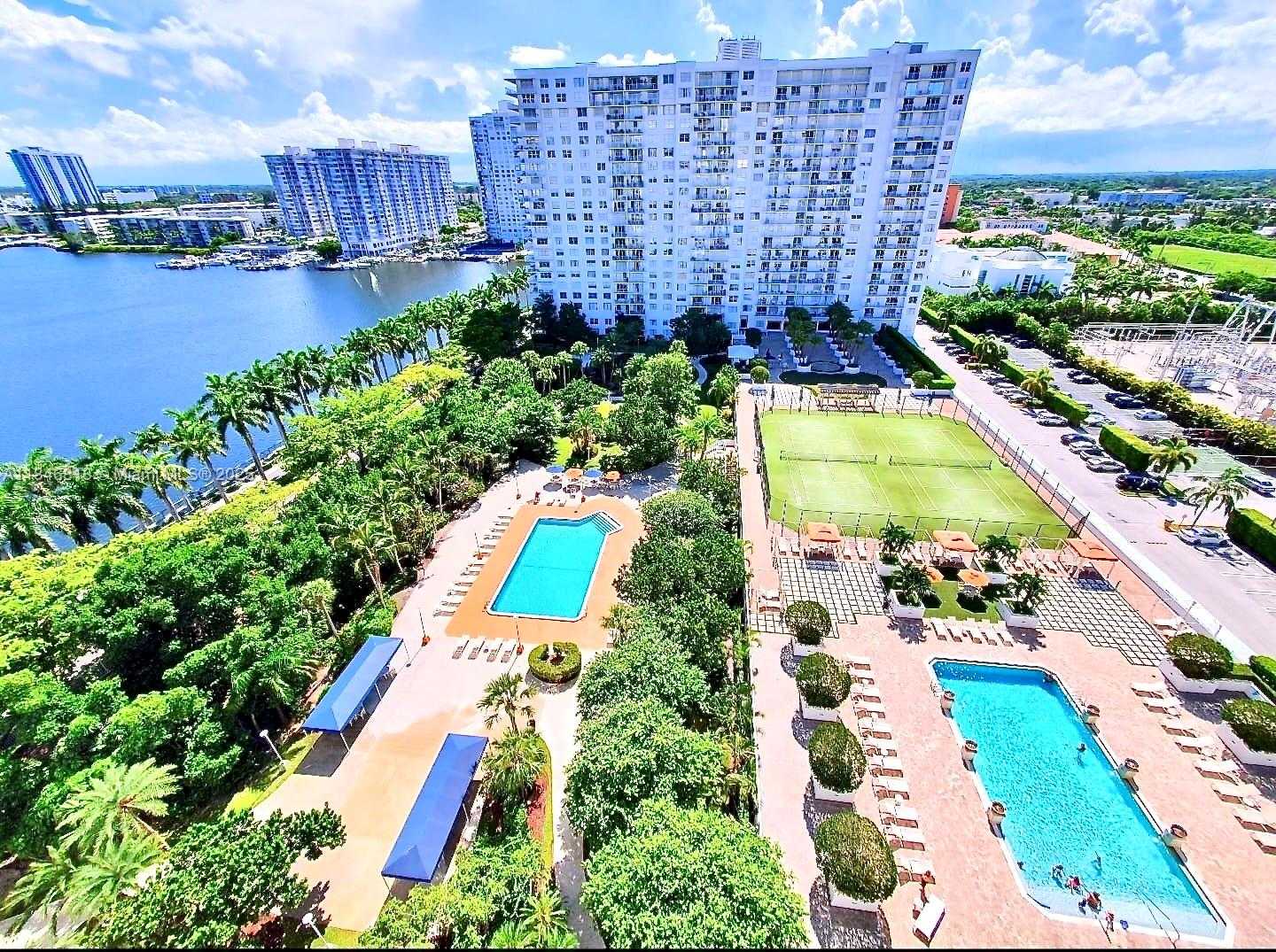 Small Image of 2851 NORTH EAST 183RD ST #1508E, Aventura Number 24