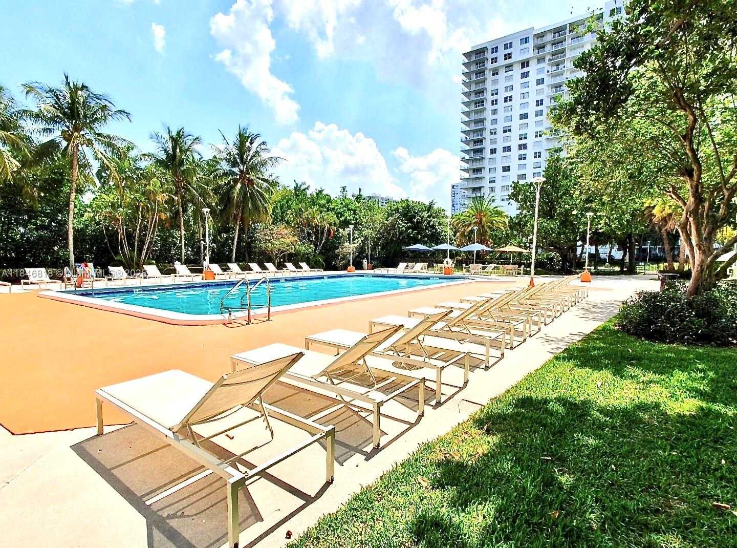 Small Image of 2851 NORTH EAST 183RD ST #1508E, Aventura Number 25