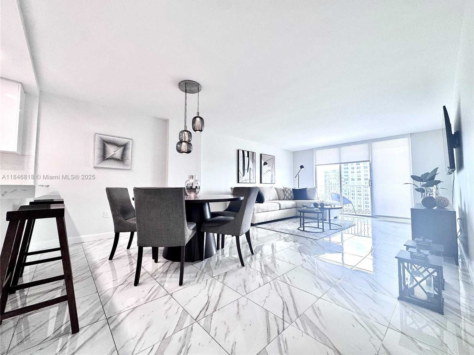 Small Image of 2851 NORTH EAST 183RD ST #1508E, Aventura Number 4
