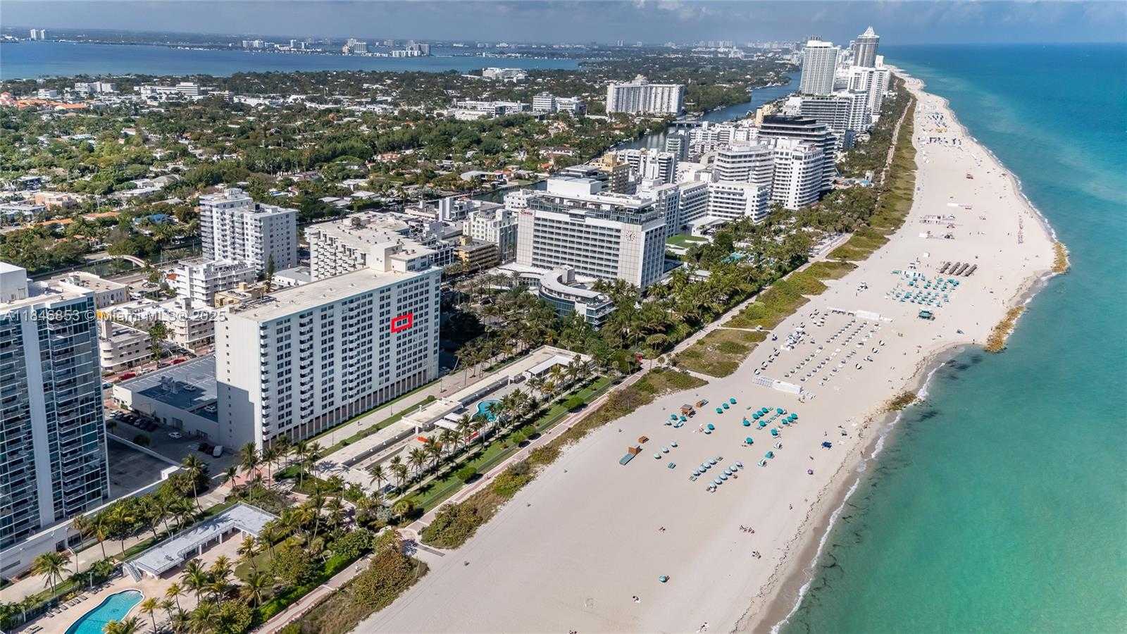 Small Image of 2899 COLLINS AVE #833, Miami Beach Number 27