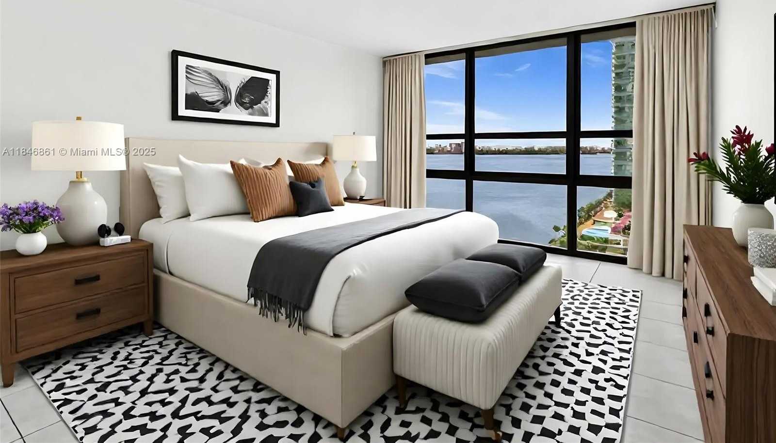 Small Image of Miami Number 14