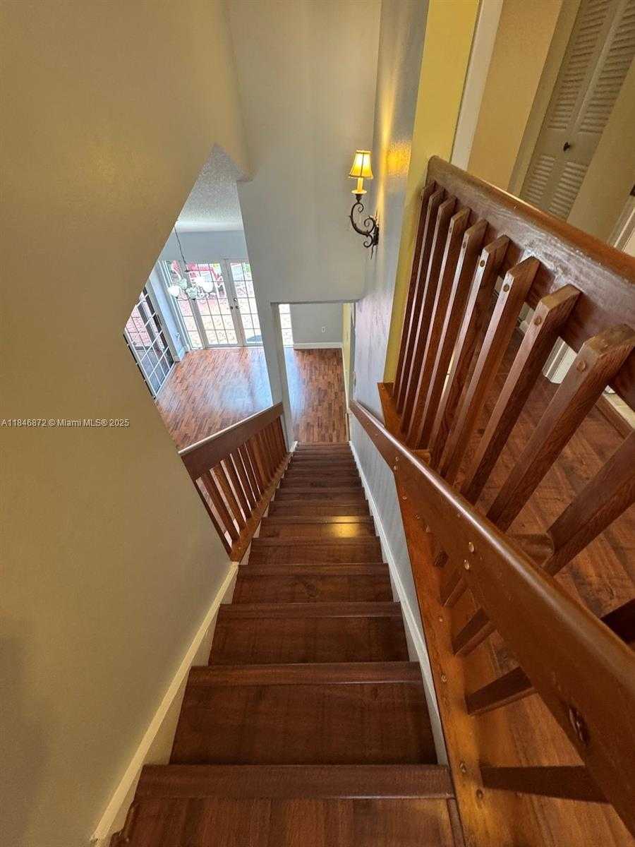 Small Image of 11715 SOUTH WEST 113TH TER, Miami Number 12