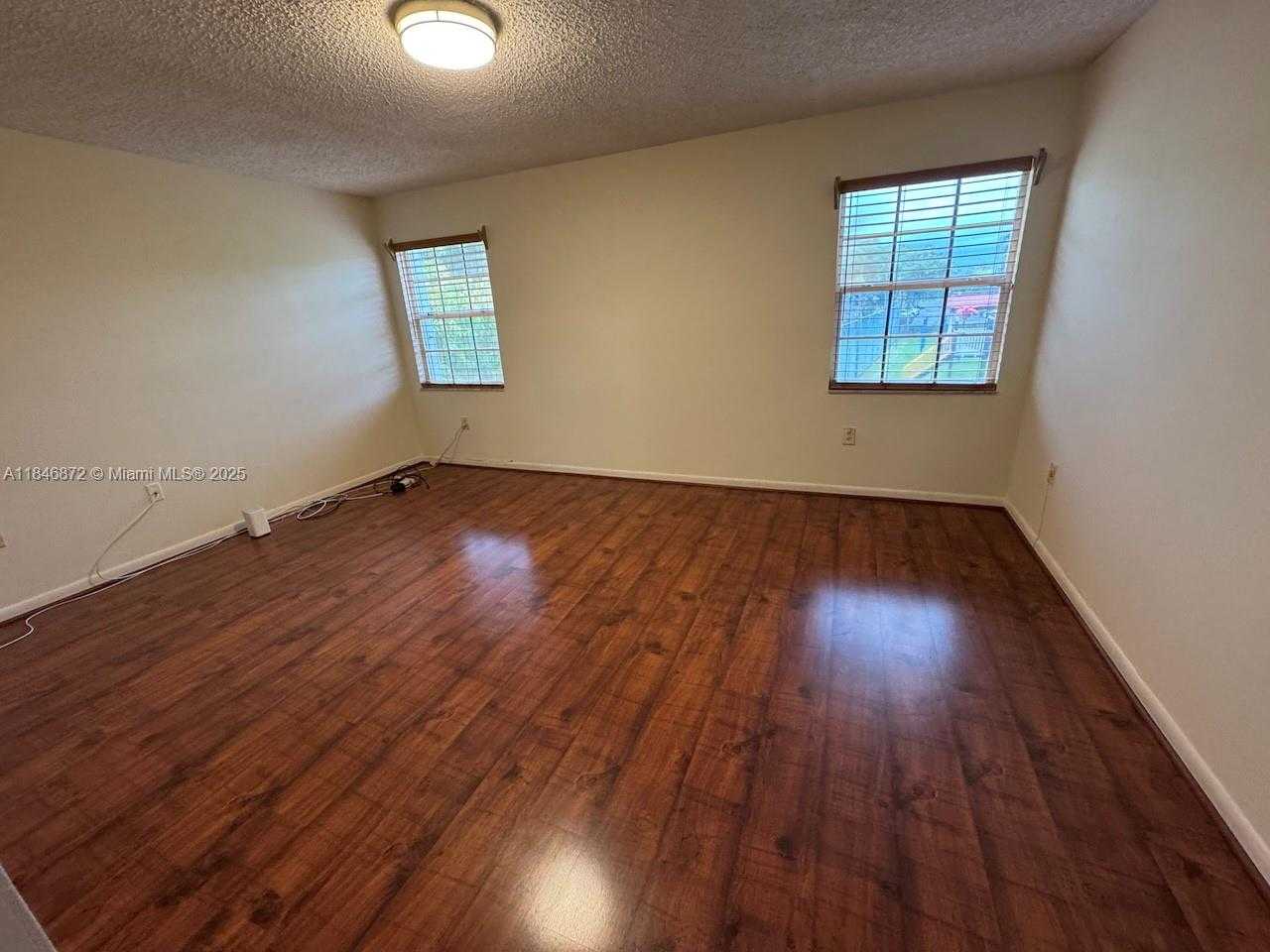 Small Image of 11715 SOUTH WEST 113TH TER, Miami Number 17