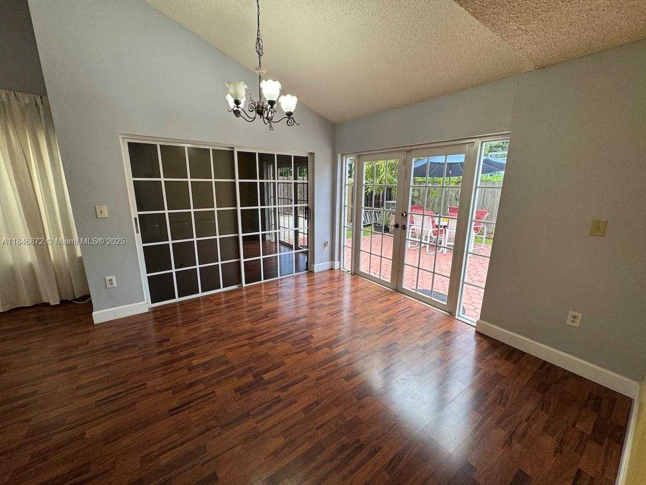 Small Image of 11715 SOUTH WEST 113TH TER, Miami Number 6