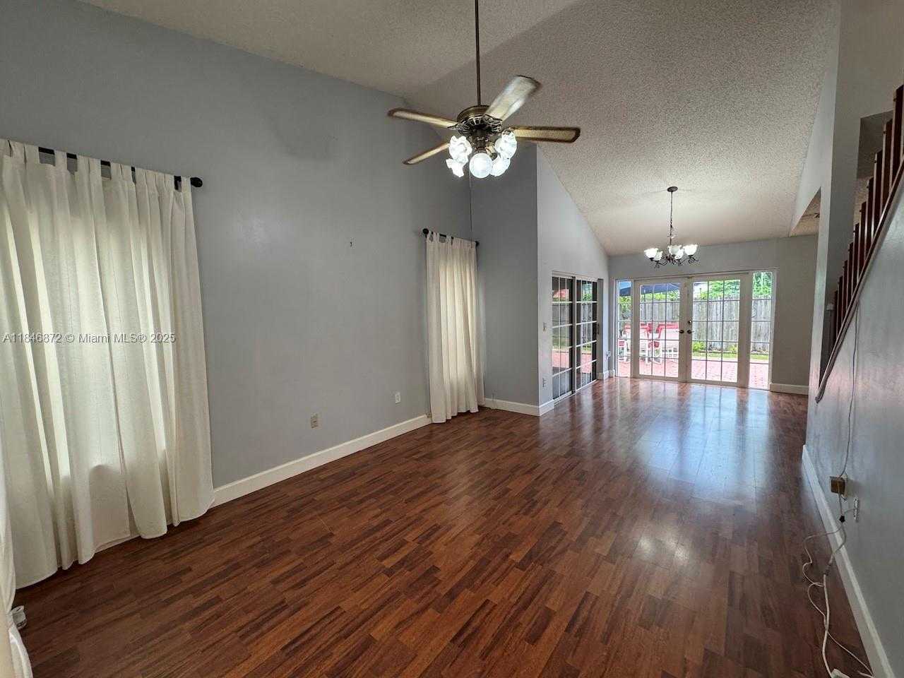 Small Image of 11715 SOUTH WEST 113TH TER, Miami Number 7