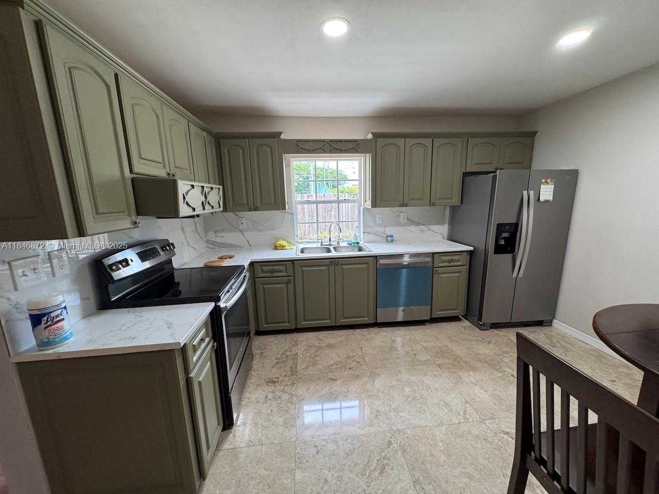 Small Image of 11715 SOUTH WEST 113TH TER, Miami Number 8