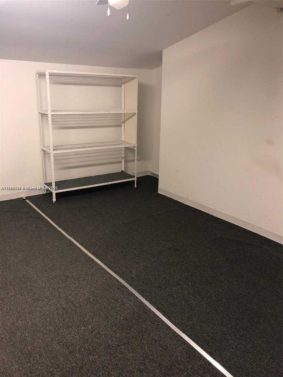 Small Image of 4724 SOUTH WEST 64TH CT, Miami Number 13