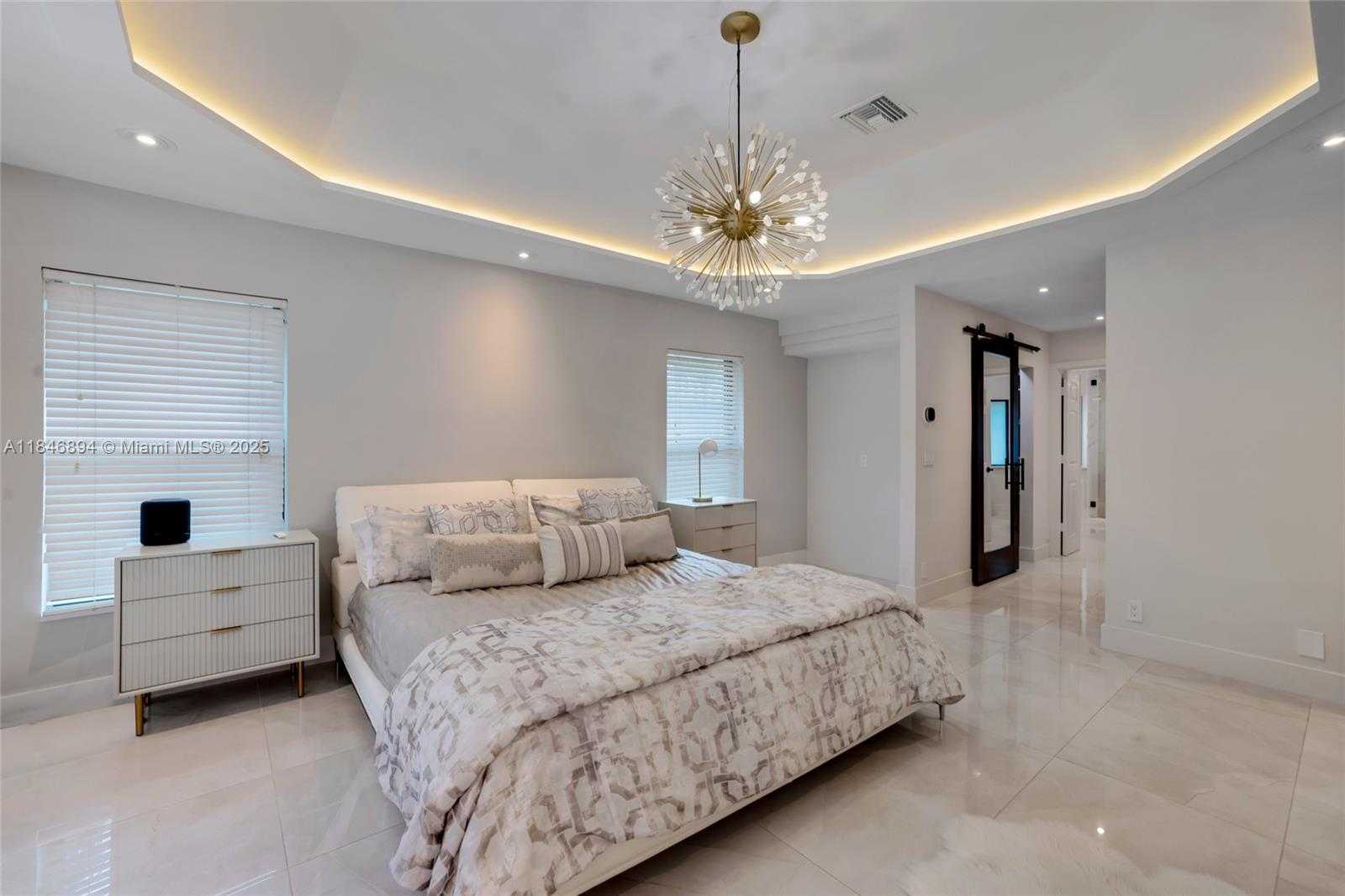 Small Image of 6586 NORTH WEST 97TH DR, Parkland Number 17